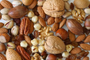 6 Nuts That Can Help Improve Your Health and Weight