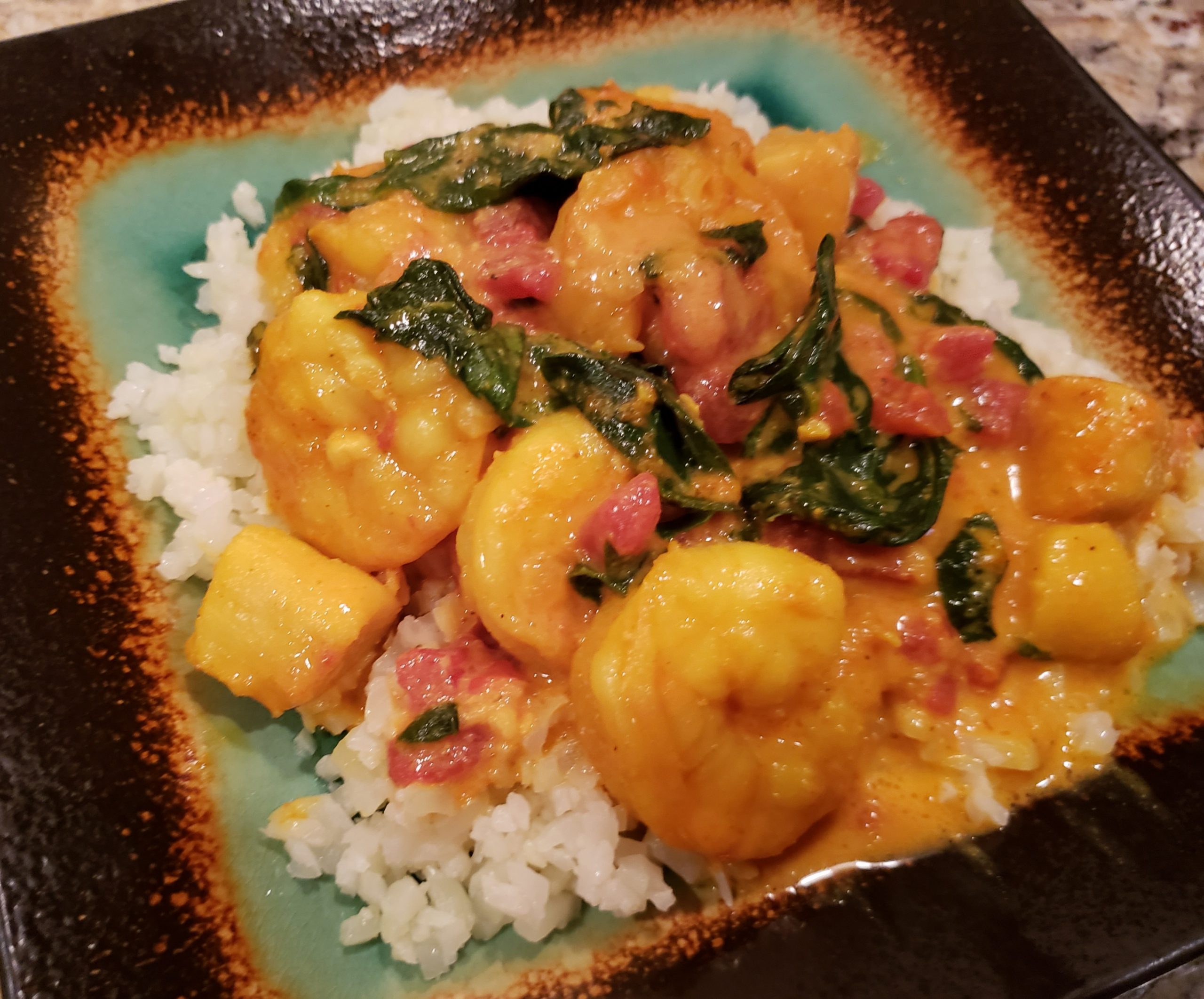 Curry Shrimp & Scallops over Cauliflower Rice — Get Your Lean On